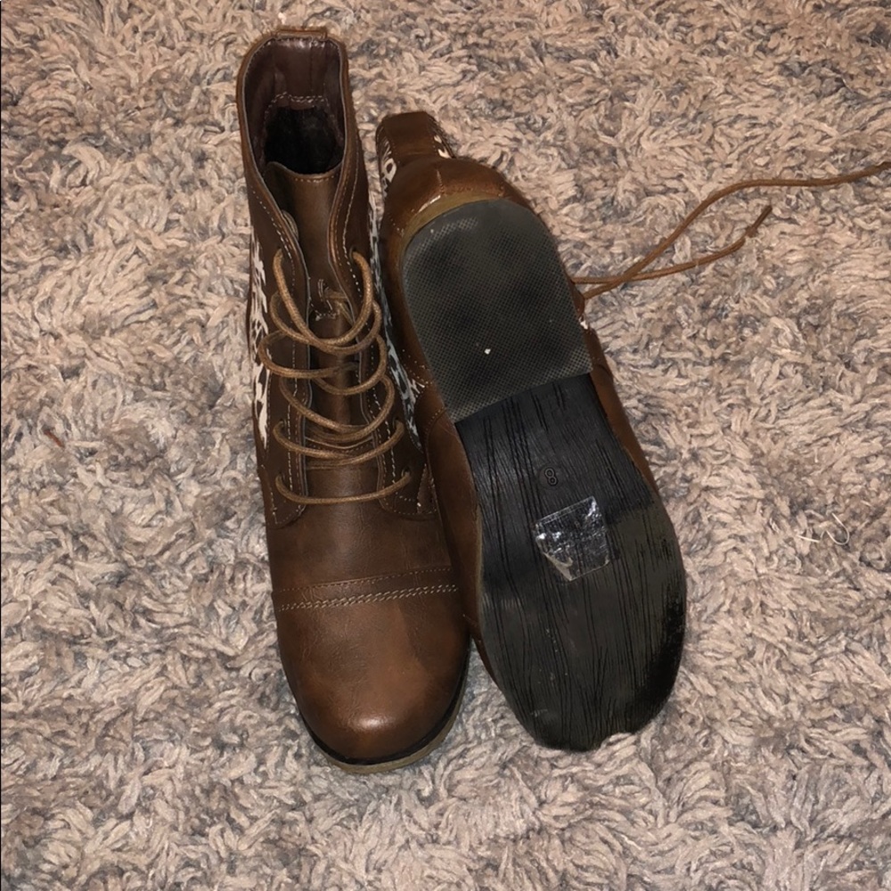 Patterned Combat Ankle Booties - Picture 3 of 3